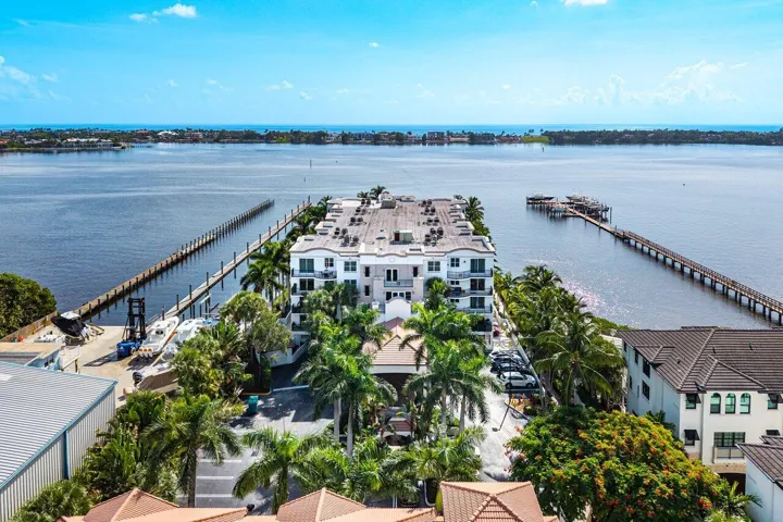 055-2700NFederalHighway-BoyntonBeach-FL-