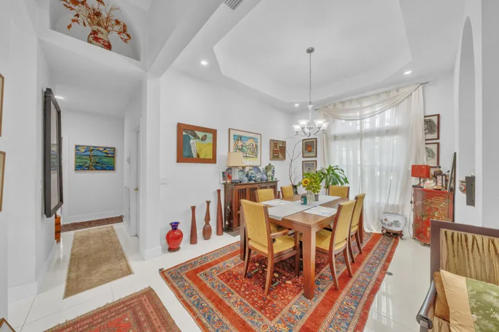9 Dining Area (2)