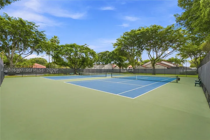 Tennis