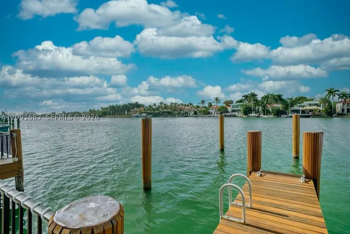Dock