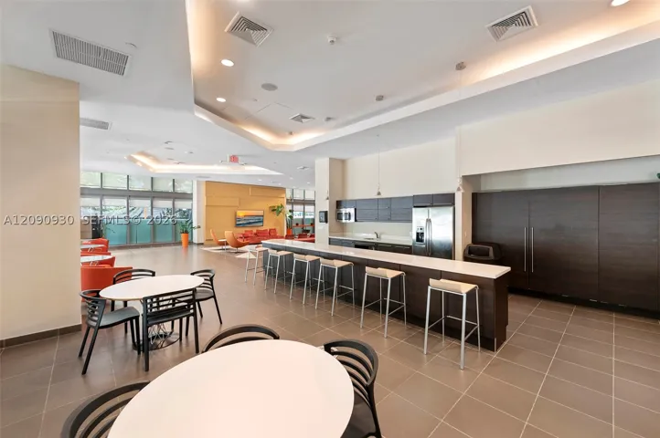 79 Sw 12 St 1202-s, Miami, Florida 33130