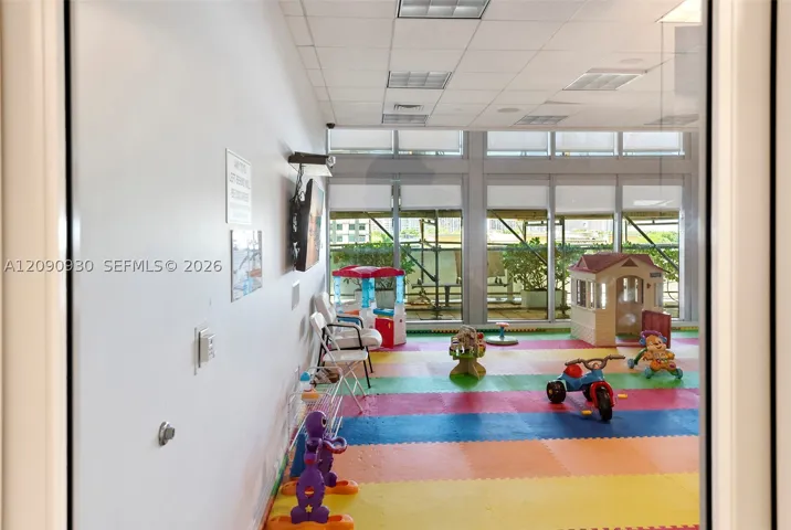 79 Sw 12 St 1202-s, Miami, Florida 33130