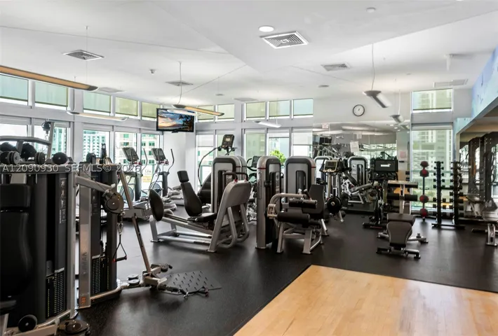 79 Sw 12 St 1202-s, Miami, Florida 33130