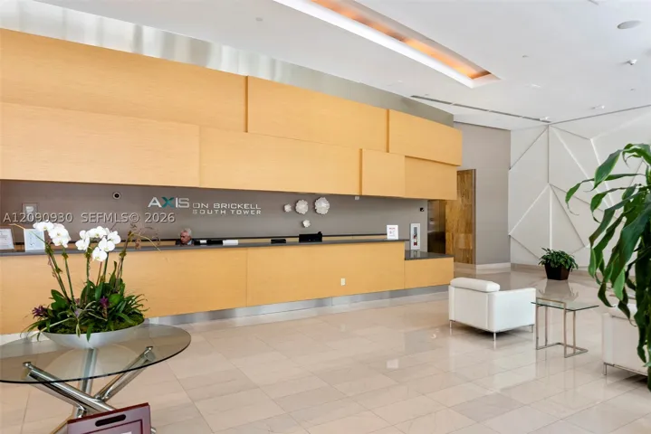 79 Sw 12 St 1202-s, Miami, Florida 33130