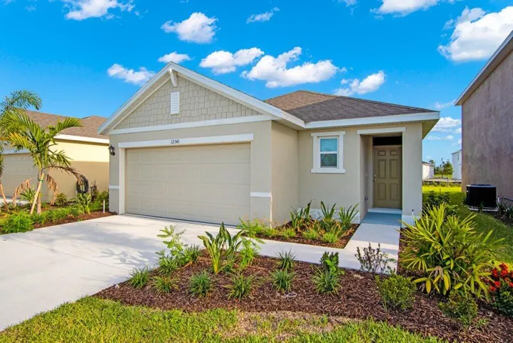 Front Exterior Right Close.jpg-SMALL