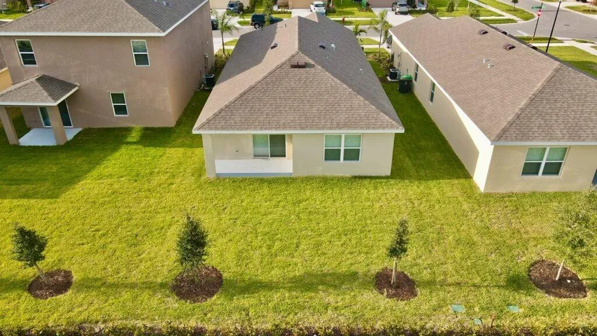 Aerial Backyard.jpg-SMALL