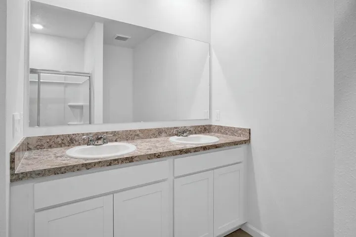 Primary Bathroom.JPEG-SMALL