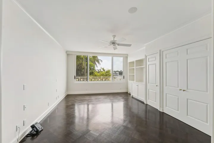 425 Worth Ave Palm Beach FL 28