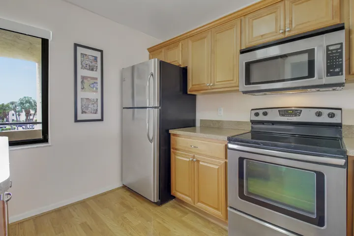 Williamsburg Kitchen #204