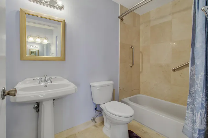Williamsburg Master Bath #204