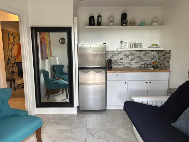 entry room