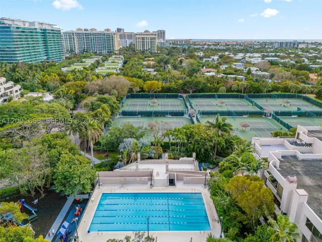 Key Colony Olympic Pool