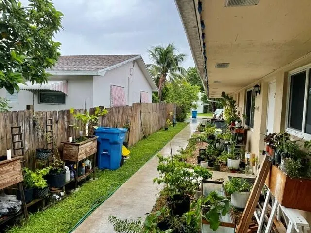 Well Kept Grounds