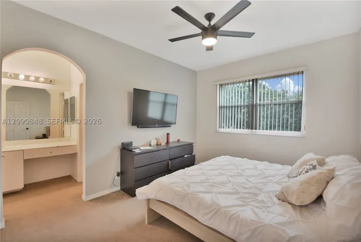 3356 Nw 29th Ct, Lauderdale Lakes, Florida 33311