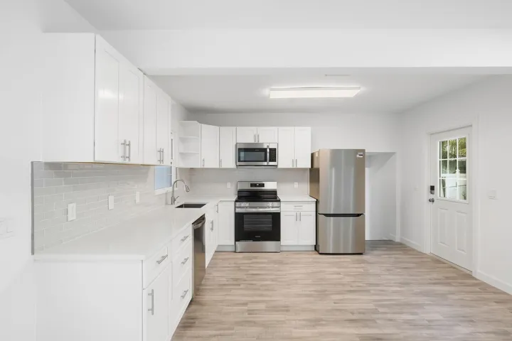 34-web-or-mls-5203_N_Flagler_Dr_07548