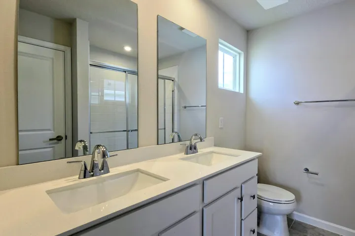 main bathroom/dual sinks