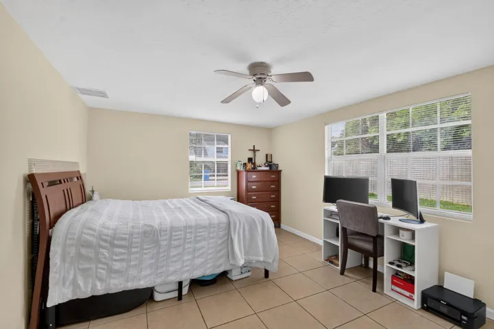 Generously sized bedroom