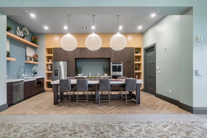 035-16310OakviewDrive-Westlake-FL-33470-