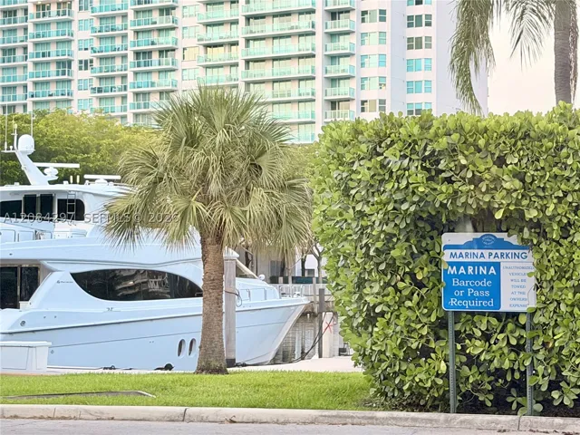 Marina