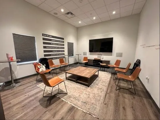 INTERIOR OFFICE