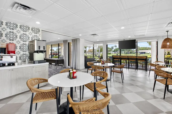 Country Club Cafe