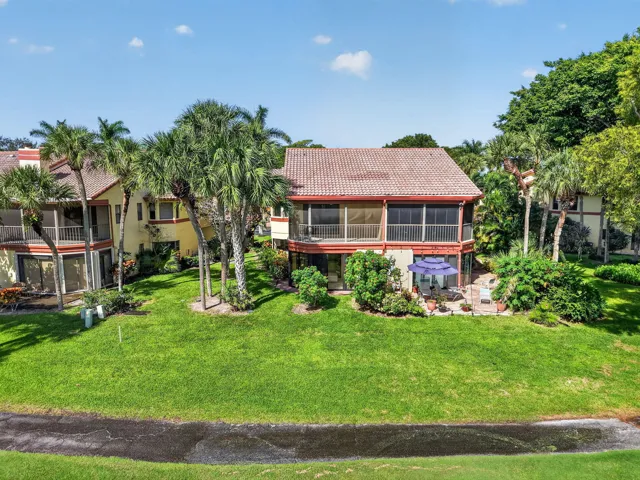 Backyard has Room to BBQ