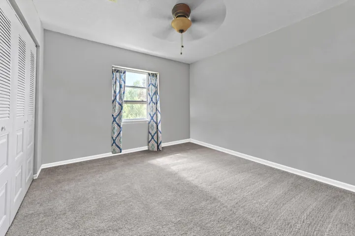 13 Bedroom 01