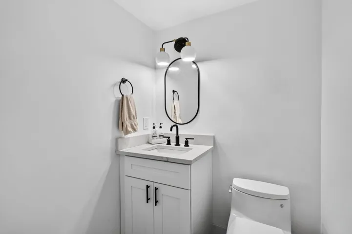 18449 HALF BATH