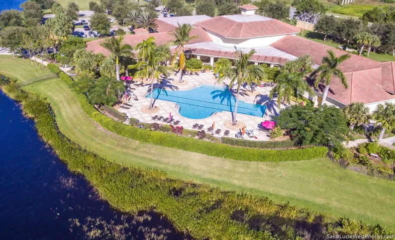 Island Club-8