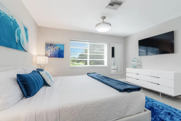 Canal House 38