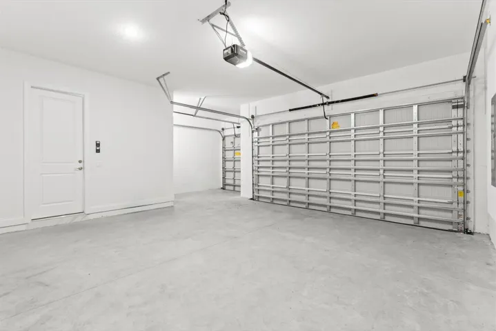 47-InsideGarage