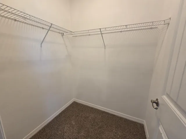 Bedroom 4-Walk-in Closet
