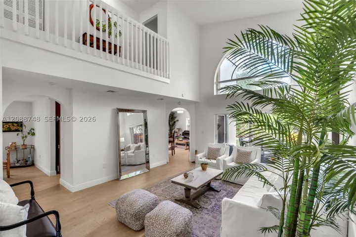 5380 Nw 113th Pl, Doral, Florida 33178