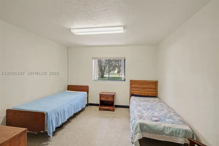 151 S Missouri St, LaBelle FL 33935
