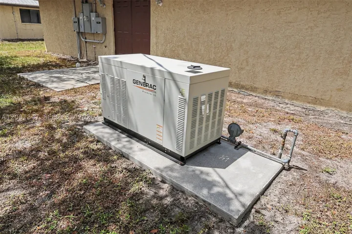 151 S Missouri St, LaBelle FL 33935