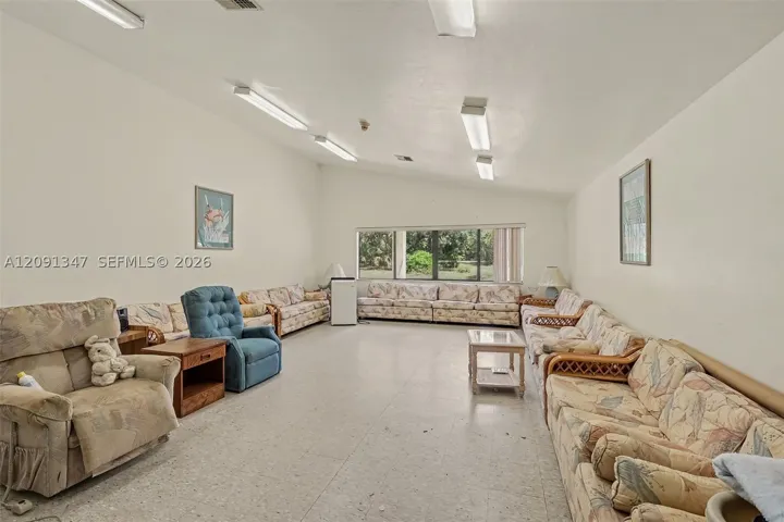 151 S Missouri St, LaBelle FL 33935