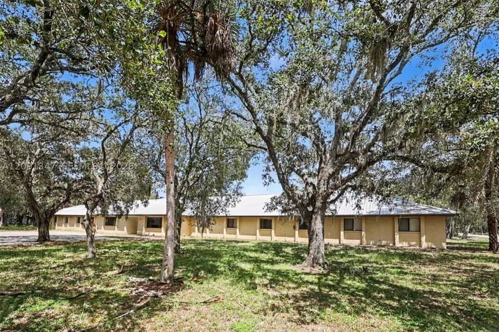 151 S Missouri St, LaBelle FL 33935
