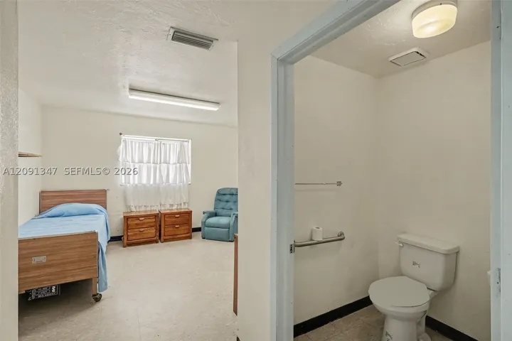 151 S Missouri St, LaBelle FL 33935