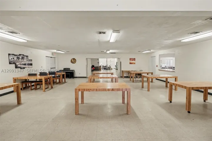 151 S Missouri St, LaBelle FL 33935