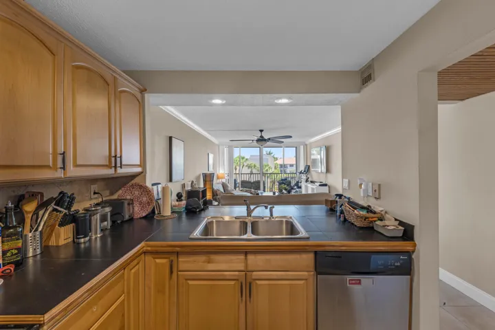 Open Kitchen