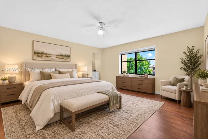 9014 NW 45th Ct, Sunrise, FL 33351 | 3 bedroom, 2.5 bath lakefront townhouse for sale in Sunrise, Florida.