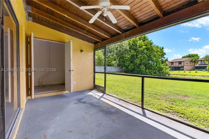 9014 NW 45th Ct, Sunrise, FL 33351 | 3 bedroom, 2.5 bath lakefront townhouse for sale in Sunrise, Florida.