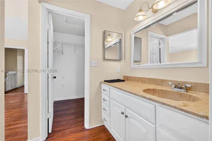 9014 NW 45th Ct, Sunrise, FL 33351 | 3 bedroom, 2.5 bath lakefront townhouse for sale in Sunrise, Florida.