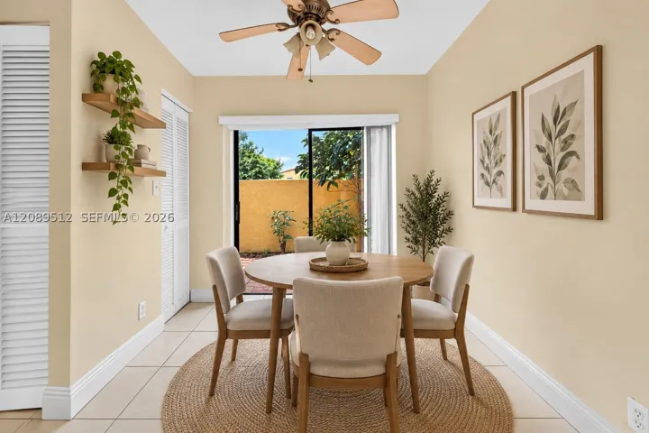 9014 NW 45th Ct, Sunrise, FL 33351 | 3 bedroom, 2.5 bath lakefront townhouse for sale in Sunrise, Florida.
