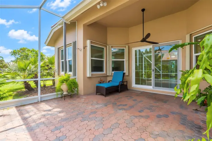 Screened-in Patio