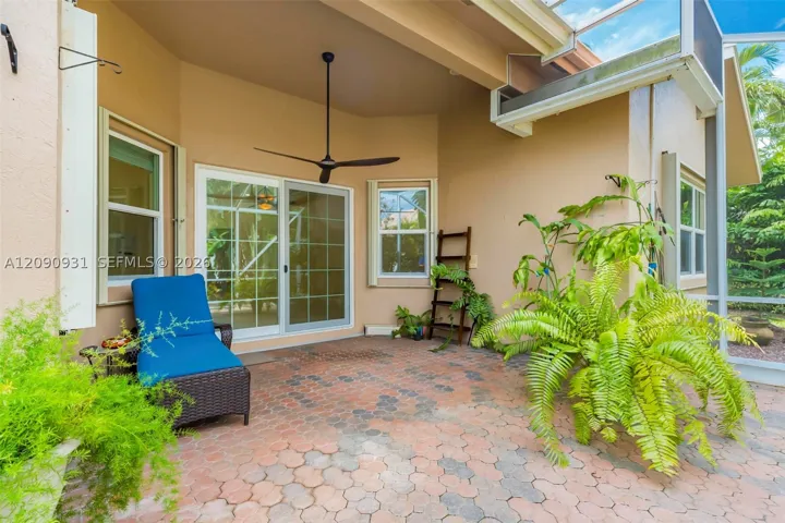 Screened-in Patio