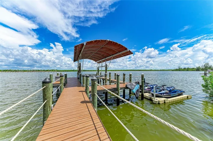 Dock