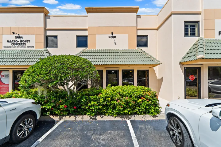 017-2682SEWilloughbyBlvd-Stuart-FULL