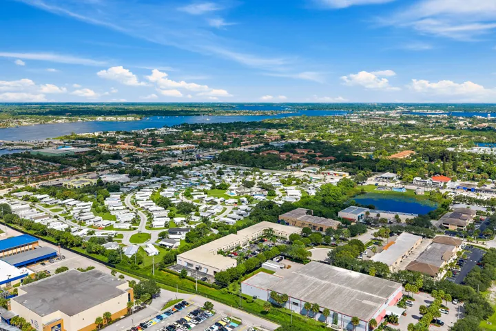 005-2682SEWilloughbyBlvd-Stuart-FULL