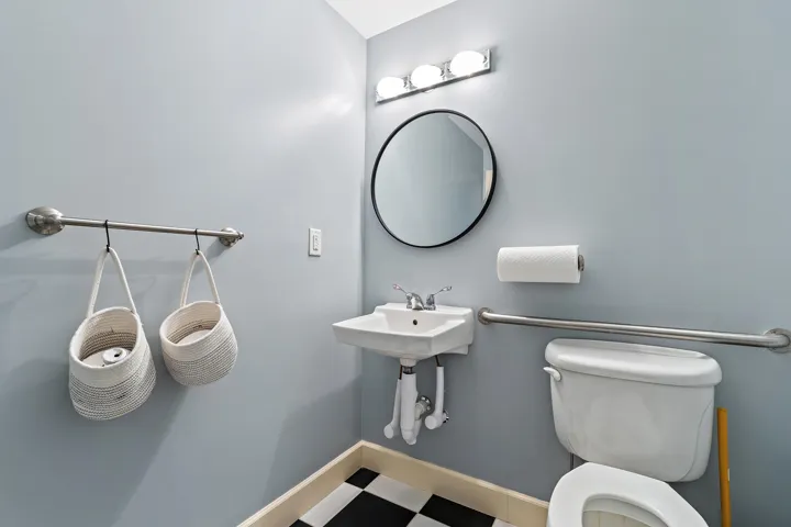 047-2682SEWilloughbyBlvd-Stuart-FULL